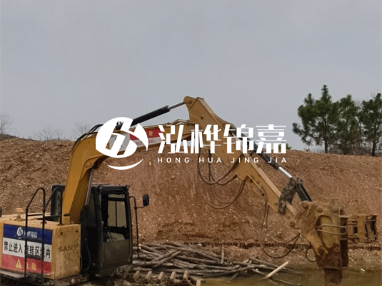 4 米防汛木樁多少根可以送貨上門？3 米松木樁 11-13 公分價(jià)格是多少？