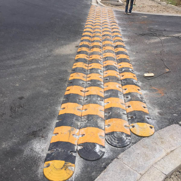 減速帶安裝案例